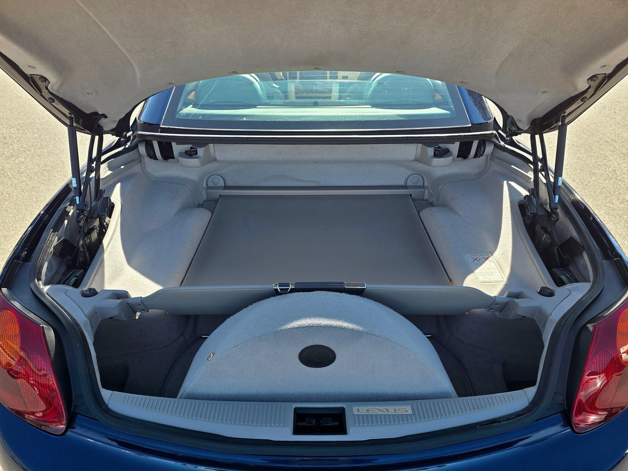 Used 2005 Lexus SC 430 Convertible RWD image 61