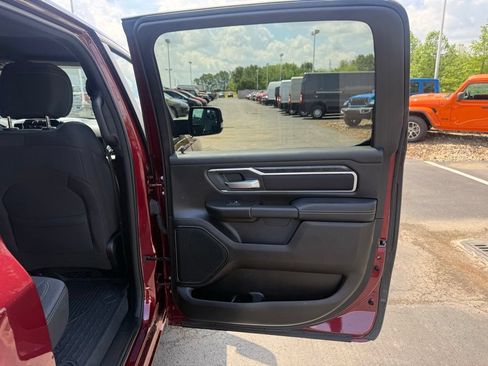 Used 2023 RAM 1500 Big Horn AWD/4WD image 48
