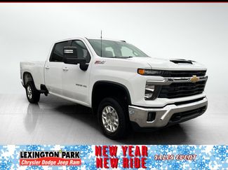 Used 2024 Chevrolet Silverado 2500 LT w/ Convenience Package video 1