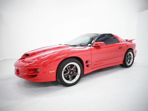 Used 1999 Pontiac Firebird Formula w/ Security Pkg image 3