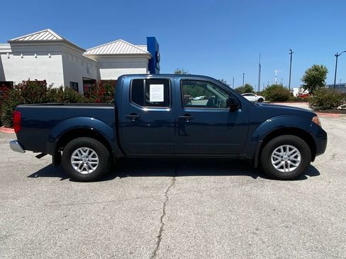 Used 2021 Nissan Frontier SV AWD/4WD image 8