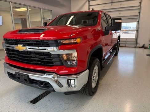 New 2026 Chevrolet Silverado 3500 LT AWD/4WD image 12
