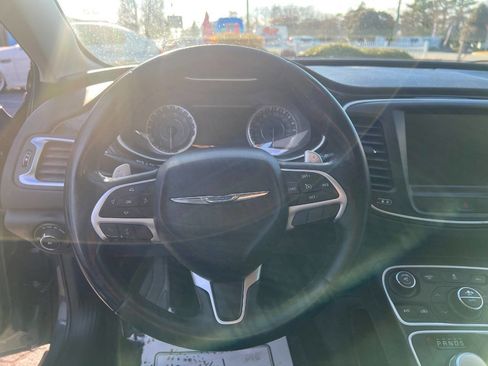 Used 2015 Chrysler 200 C w/ Navigation & Sound Group I image 17