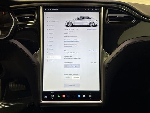 Used 2015 Tesla Model S 60 RWD image 17