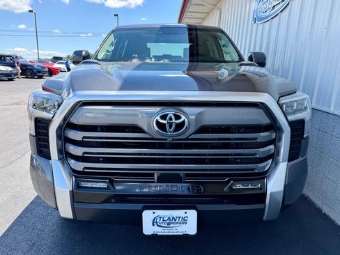 Used 2023 Toyota Tundra Limited AWD/4WD image 7