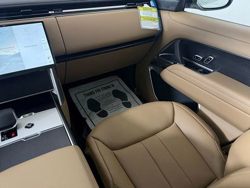 New 2026 Land Rover Range Rover SE image 26