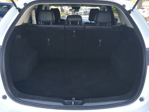 Used 2018 MAZDA CX-5 Touring image 11