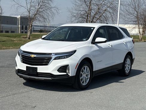 Used 2022 Chevrolet Equinox LT w/ LPO, Floor Liner Package FWD image 28