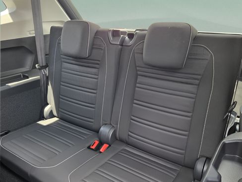 Certified 2023 Volkswagen Tiguan S FWD image 9