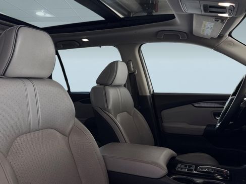 Certified 2023 Honda Pilot Elite image 27