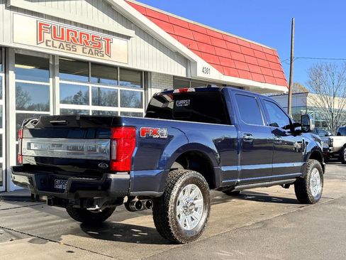 Used 2021 Ford F250 Platinum w/ FX4 Off-Road Package image 3