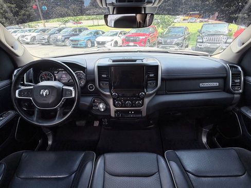 Used 2021 RAM 1500 Laramie AWD/4WD image 12