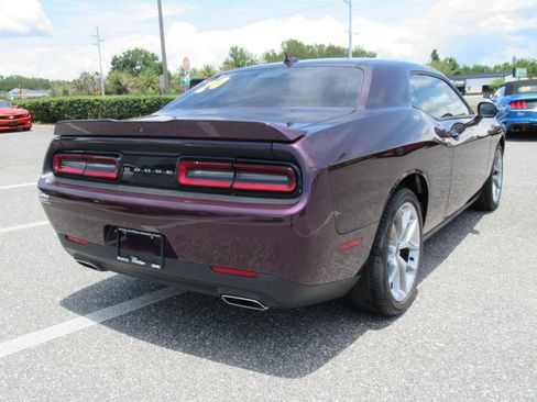 Used 2020 Dodge Challenger SXT w/ Plus Package RWD image 7