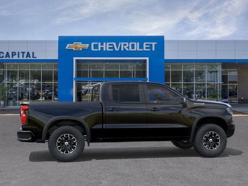 New 2026 Chevrolet Silverado 1500 ZR2 image 5