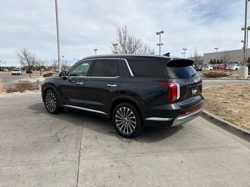 Used 2024 Hyundai Palisade Calligraphy image 5