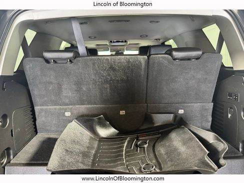 Used 2018 GMC Yukon SLT AWD/4WD image 34
