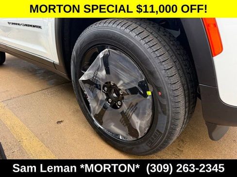 New 2025 Jeep Grand Cherokee Limited w/ Black Appearance Package image 5