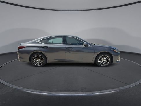 Used 2025 Lexus ES 350 350 w/ Premium Package image 9