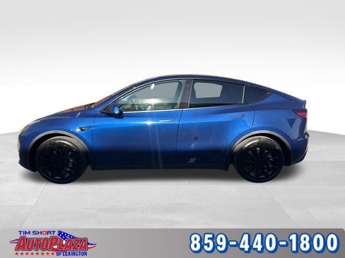 Used 2021 Tesla Model Y Long Range image 2
