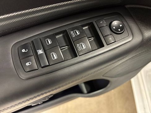 Used 2020 Dodge Durango R/T image 34