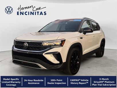 Certified 2023 Volkswagen Taos SE w/ Panoramic Sunroof Package