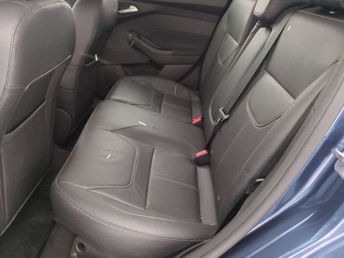 Used 2018 Ford Focus Titanium image 19