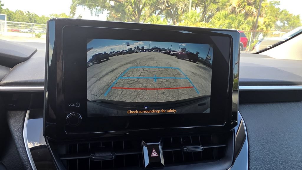 Used 2023 Toyota Corolla LE FWD image 20