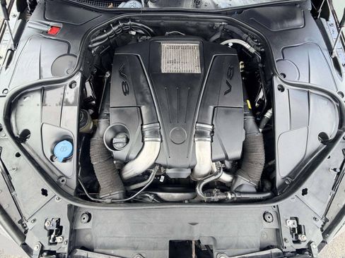 Used 2017 Mercedes-Benz S 550 4MATIC Sedan image 12