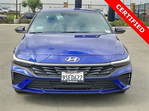 Used 2025 Hyundai Elantra Sport image 23