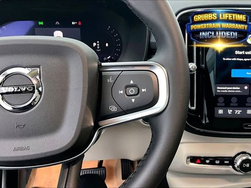 New 2026 Volvo XC40 B5 Plus w/ Protection Package Premier AWD/4WD image 23