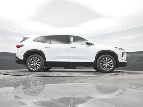 New 2026 Buick Enclave Preferred w/ Power Package image 28