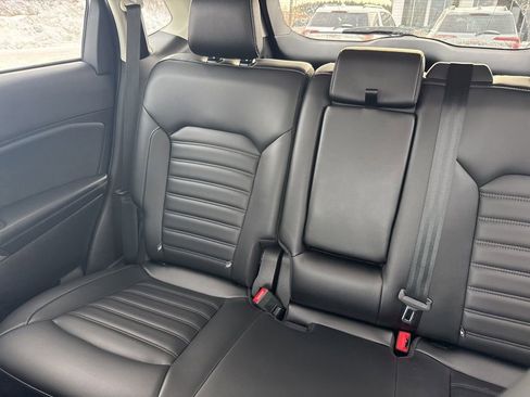 Used 2024 Ford Edge SEL image 14