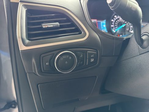 Certified 2024 Ford Edge SEL w/ Convenience Package image 26