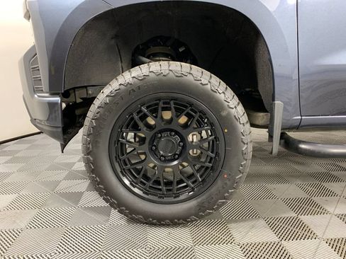 Used 2021 Chevrolet Silverado 1500 Custom RWD image 9