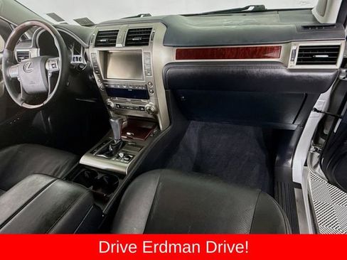 Used 2017 Lexus GX 460 Premium AWD/4WD image 26