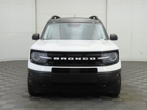 Used 2024 Ford Bronco Sport Outer Banks w/ Tech Package image 2