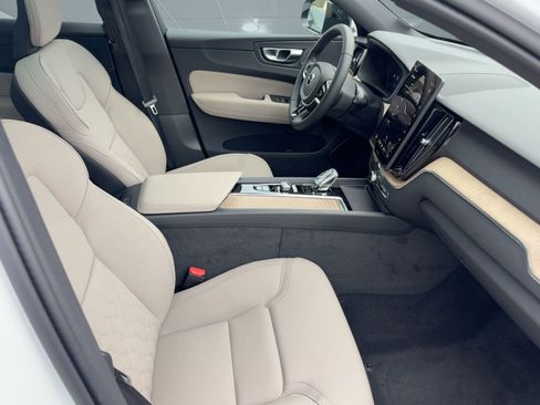 New 2026 Volvo XC60 B5 Core w/ Climate Package image 30