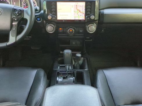 Used 2020 Toyota 4Runner Venture w/ Moonroof Package AWD/4WD image 51