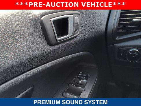 Used 2019 Ford EcoSport Titanium FWD image 25