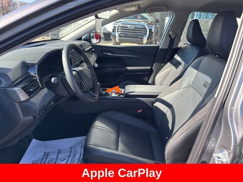 Used 2026 Toyota Camry XLE image 11