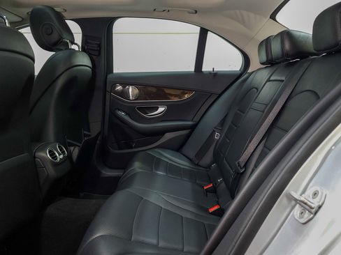 Used 2015 Mercedes-Benz C 300 4MATIC Sedan image 43