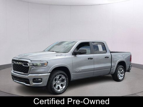 Used 2025 RAM 1500 Big Horn AWD/4WD image 1