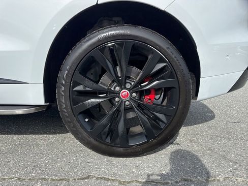 Used 2018 Jaguar F-PACE S image 34