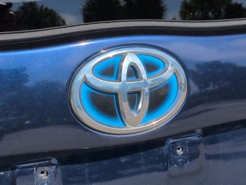 Used 2013 Toyota Prius Three image 5