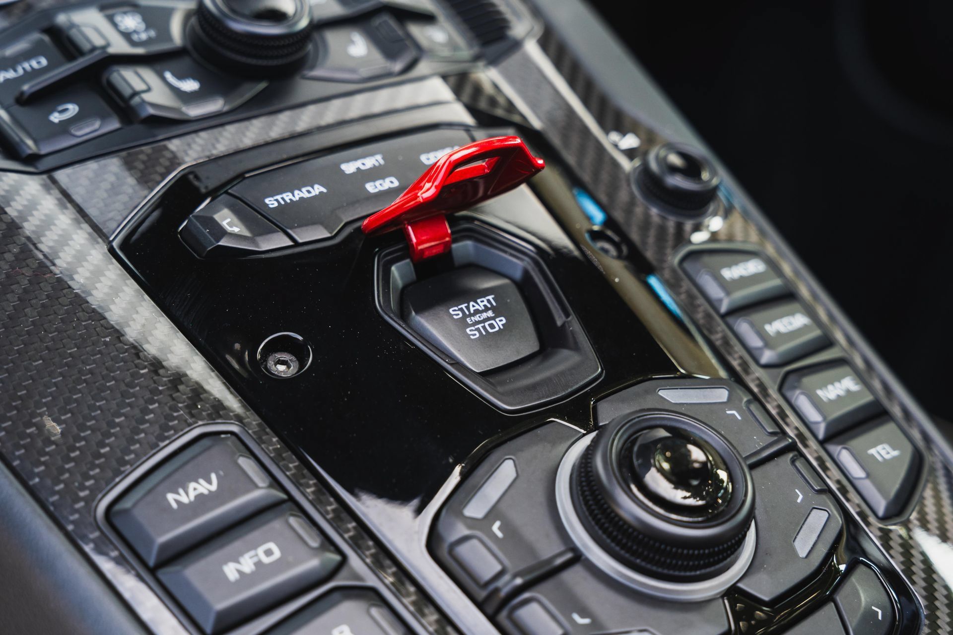 Used 2021 Lamborghini Aventador SVJ AWD/4WD image 63