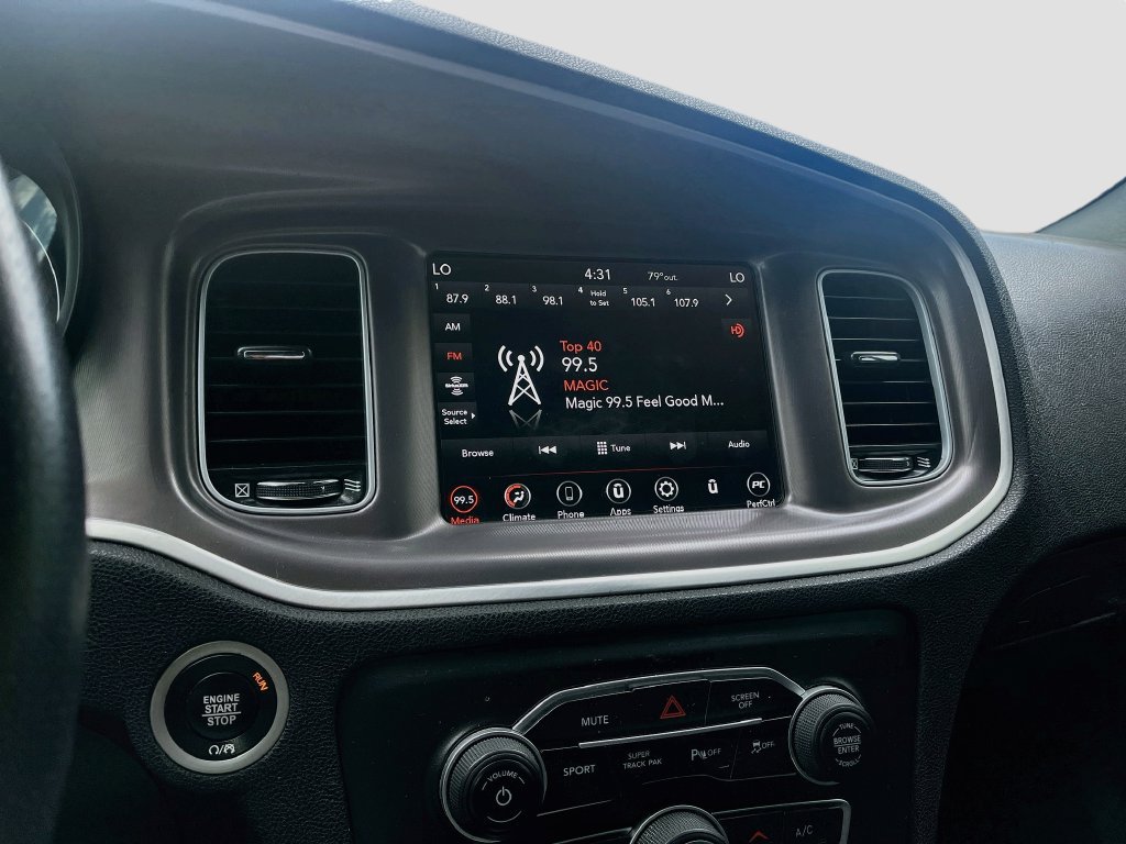 Used 2022 Dodge Charger R/T RWD image 14