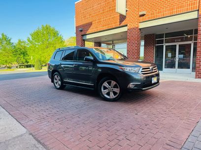 Used 2012 Toyota Highlander Limited w/ Tow Pkg