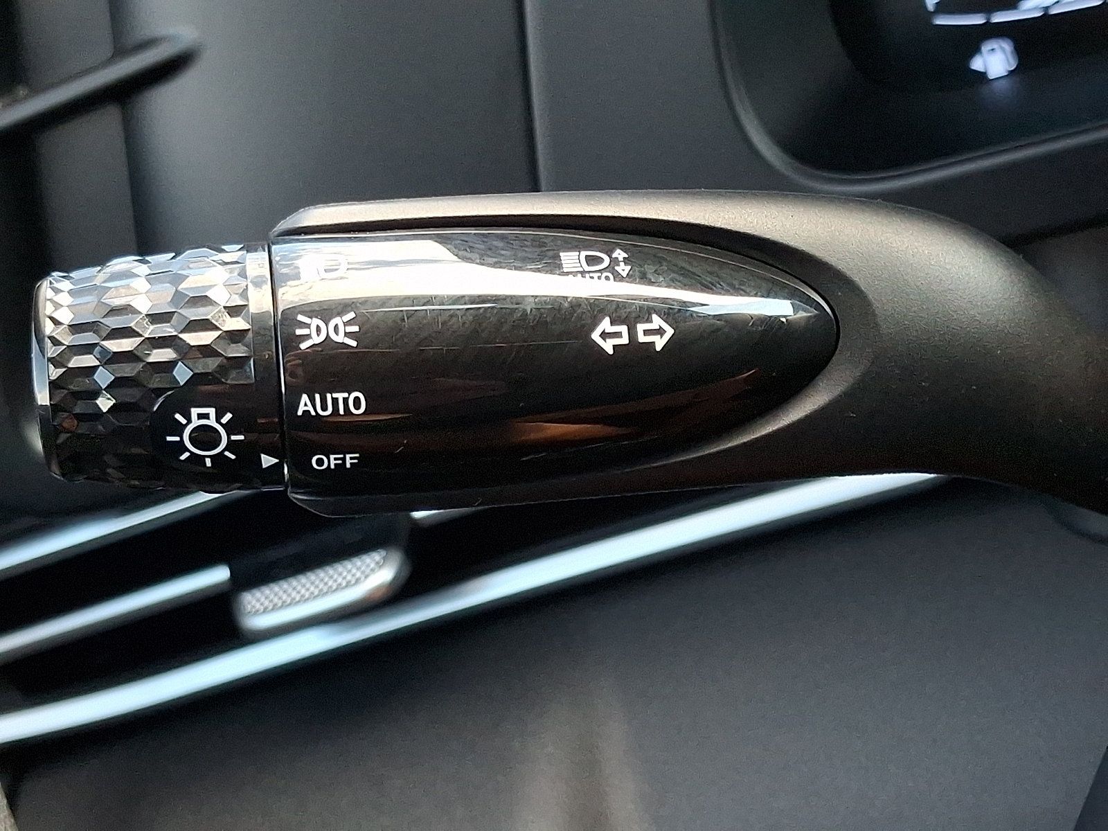 Used 2026 Hyundai Elantra Hybrid FWD image 26