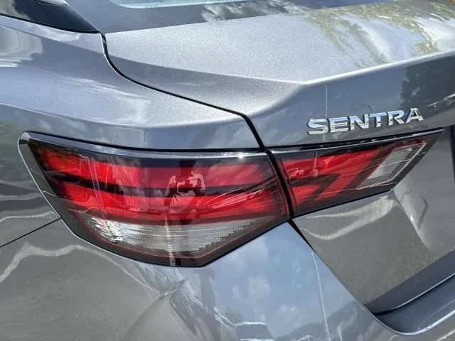 Certified 2025 Nissan Sentra SV FWD image 11