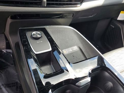 New 2026 Buick Enclave Sport Touring w/ Power Package image 24